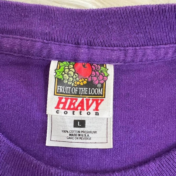 Vintage 80s Boho Feather Puff Paint Graphic Tee - Picture 5 of 5